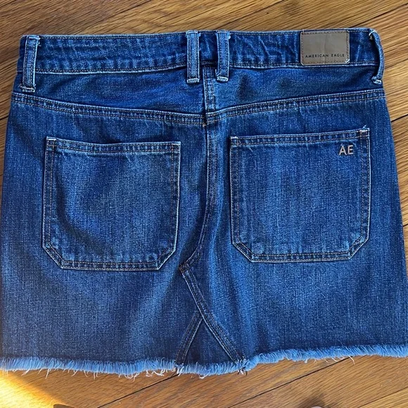 American eagle jean skirt - Picture 3 of 3